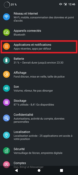 Accédez via les paramètres