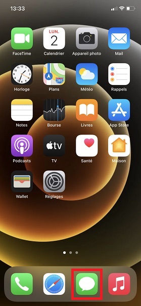 MMS iPhone XR messages
